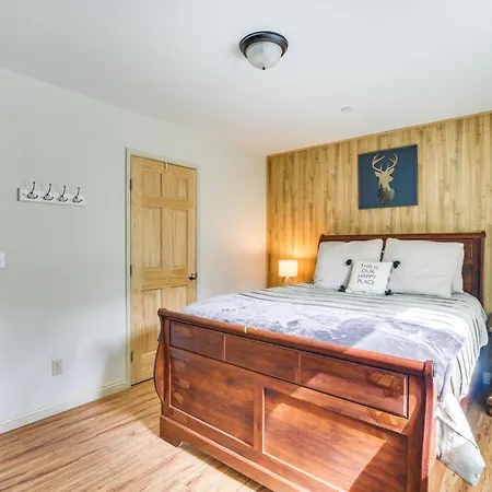 Serene Big Bear Retreat With Hot Tub And Game Room!